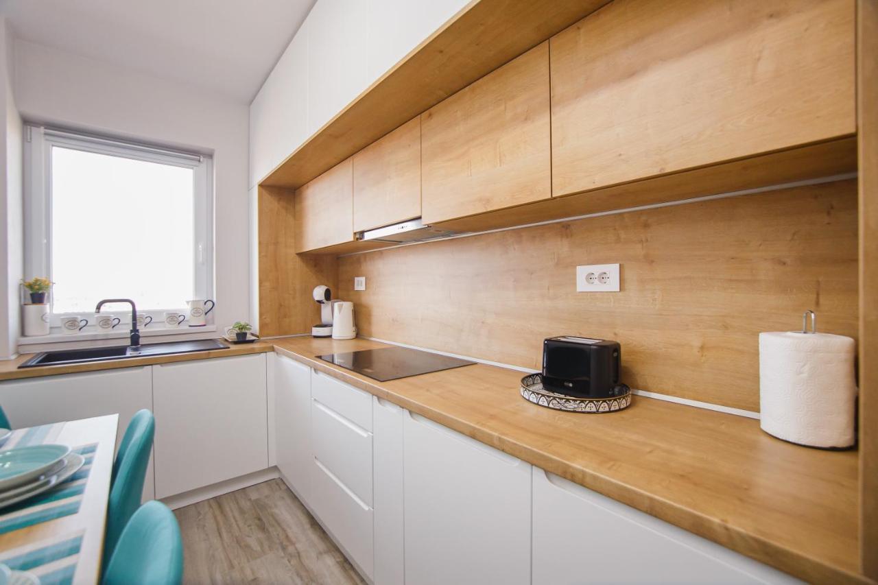 Creamy Wood Haven Διαμέρισμα Oradea Εξωτερικό φωτογραφία