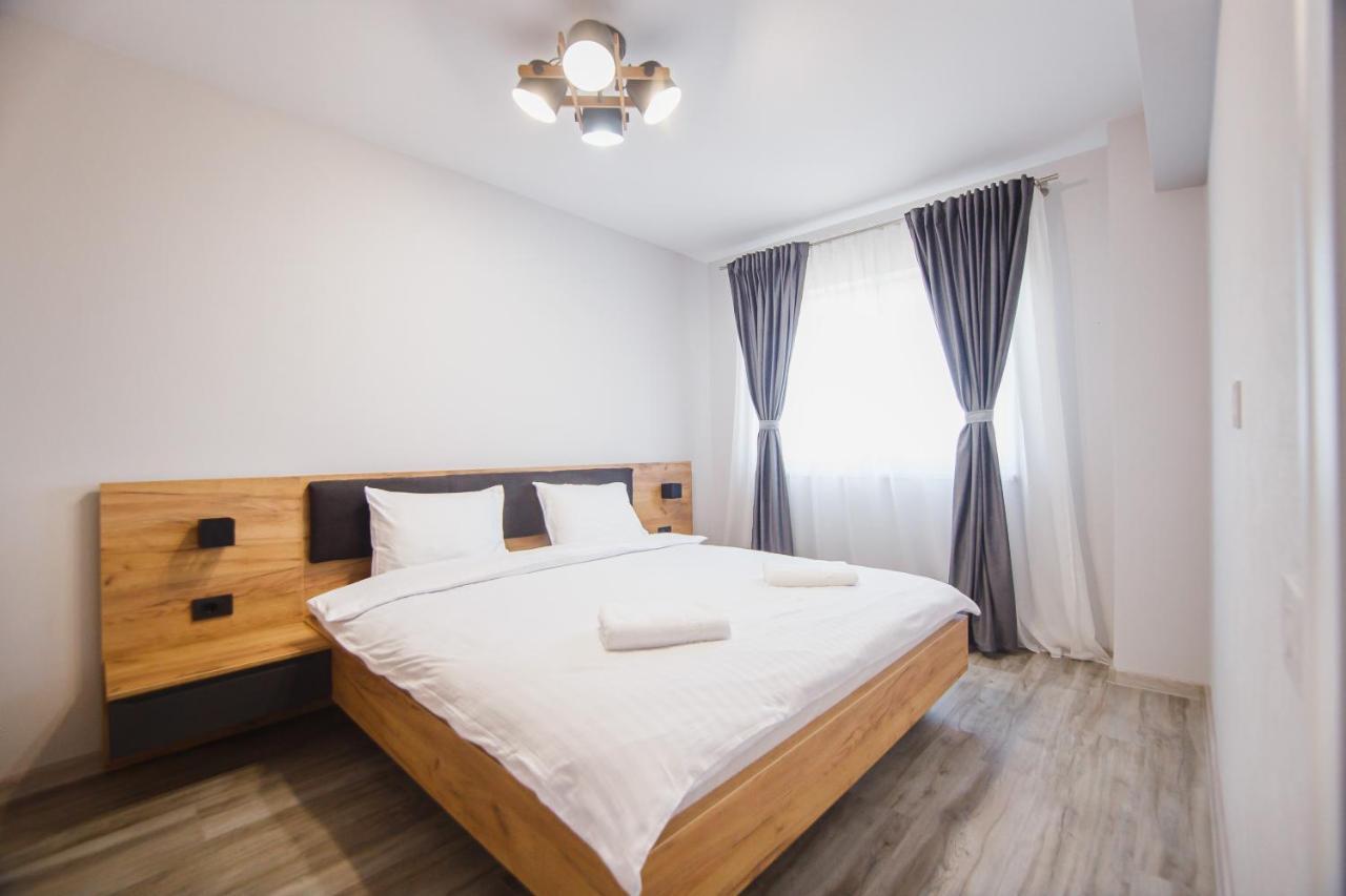 Creamy Wood Haven Διαμέρισμα Oradea Εξωτερικό φωτογραφία