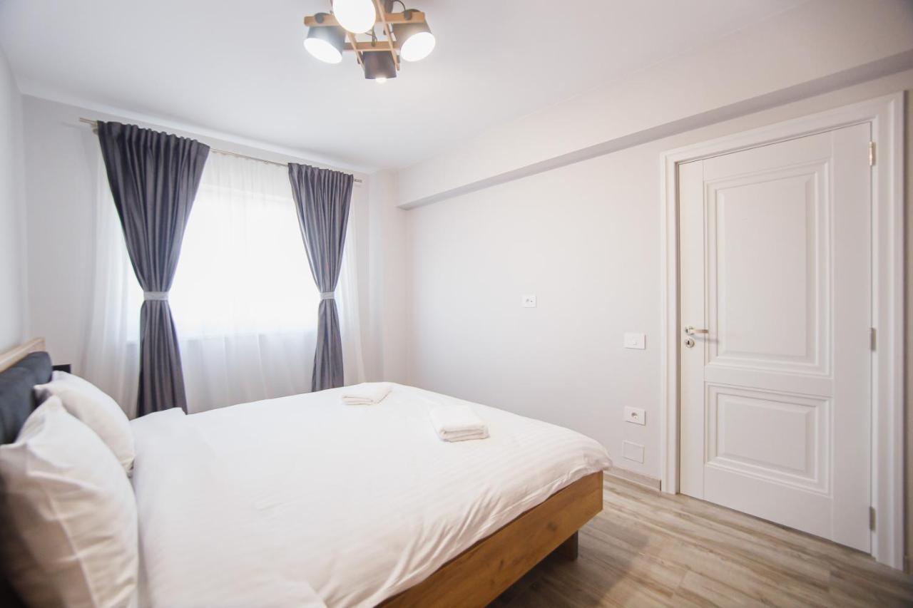 Creamy Wood Haven Διαμέρισμα Oradea Εξωτερικό φωτογραφία